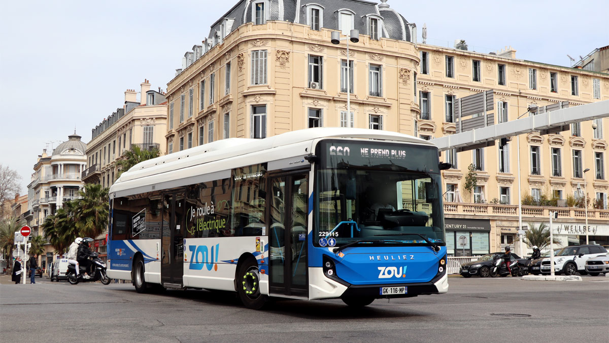 Bus ZOU! en circulation